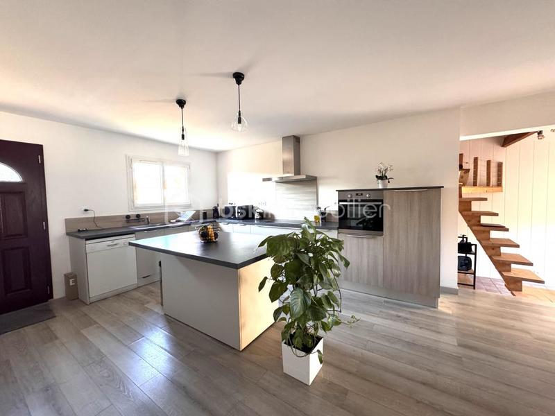 Maison - 114 m² - 4 pièces