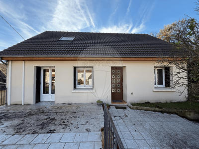 Maison - 83 m² - 4 pièces