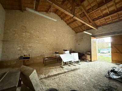 Maison - 250 m² - 5 pièces