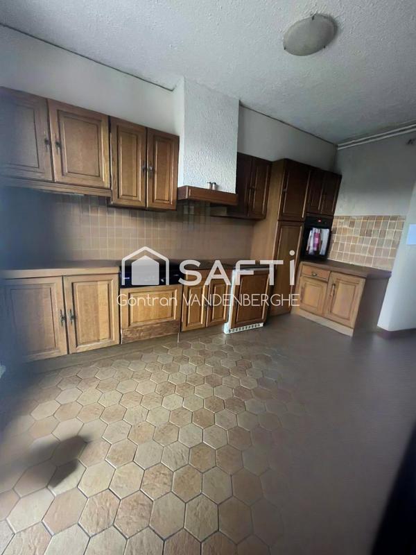 Maison - 92 m² - 4 pièces