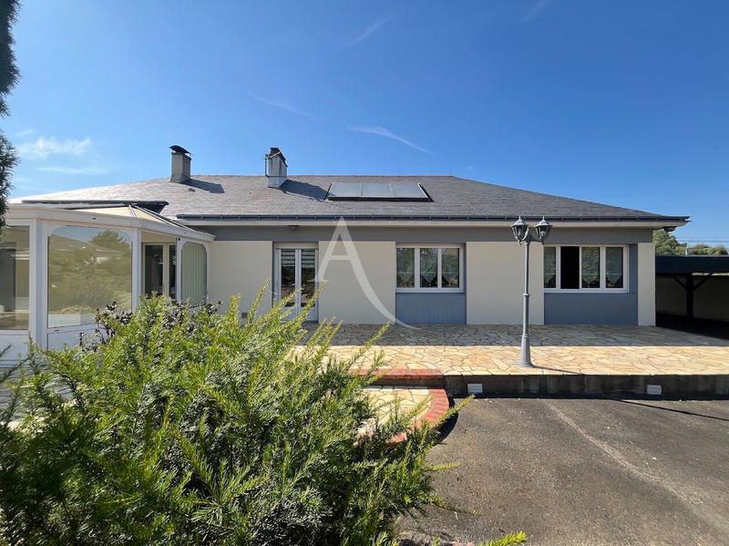 Maison - 133 m² - 8 pièces