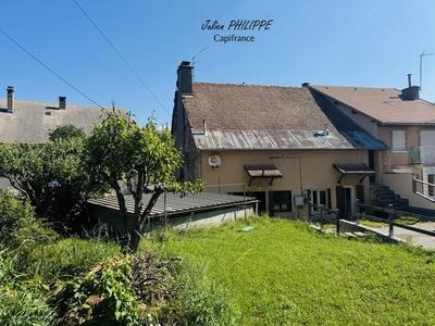 Maison - 101 m² - 6 pièces