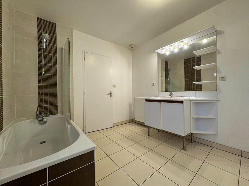 Maison - 87 m² - 5 pièces