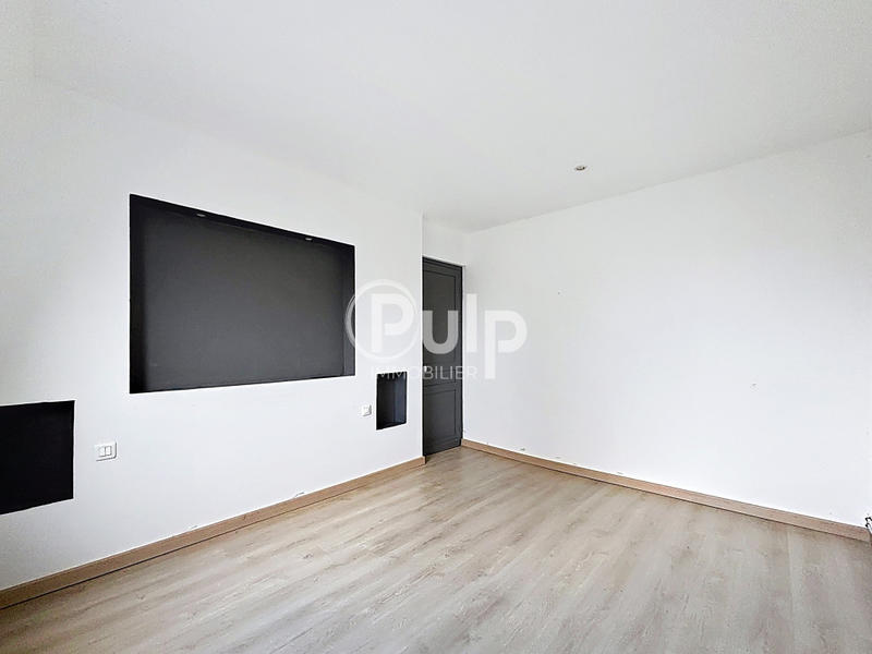 Maison de ville - 80 m² - 5 pièces