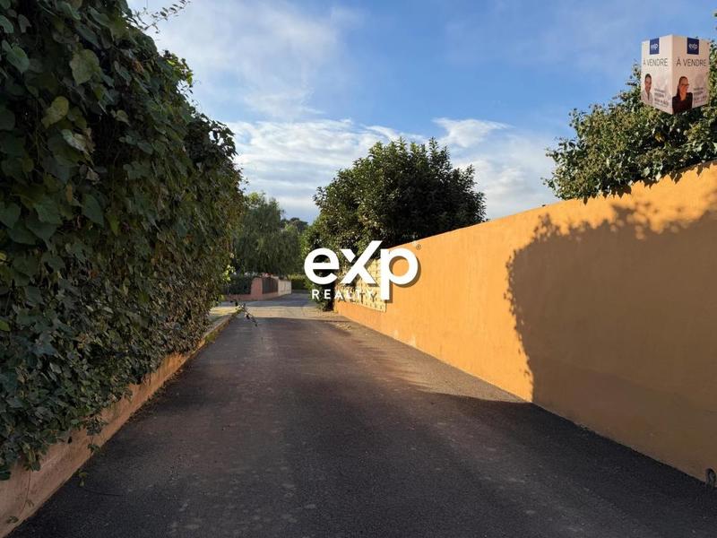 Terrain constructible - 603 m²