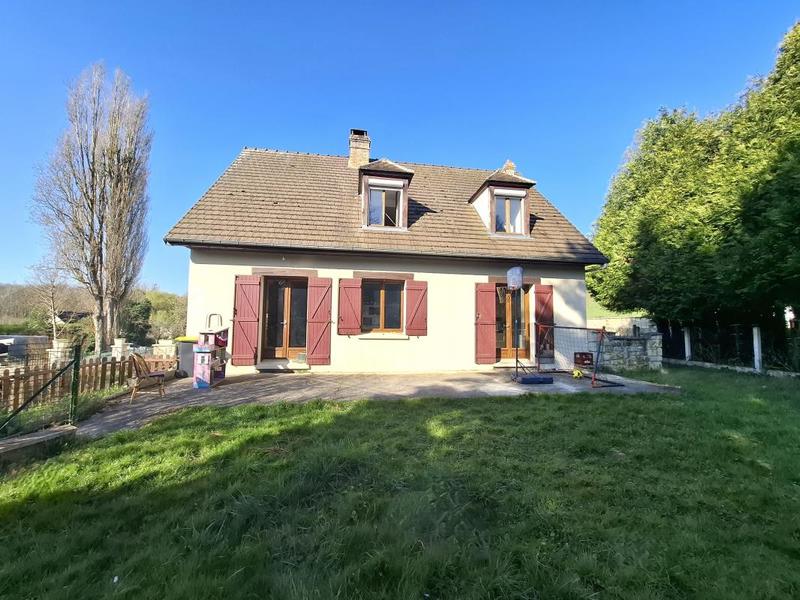 Maison - 115 m² - 5 pièces