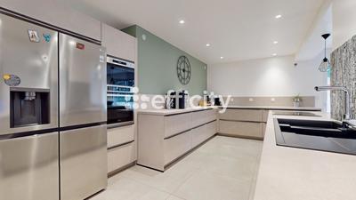 Pavillon - 134 m² - 5 pièces