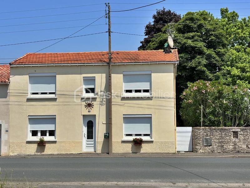 Maison - 90 m² - 4 pièces