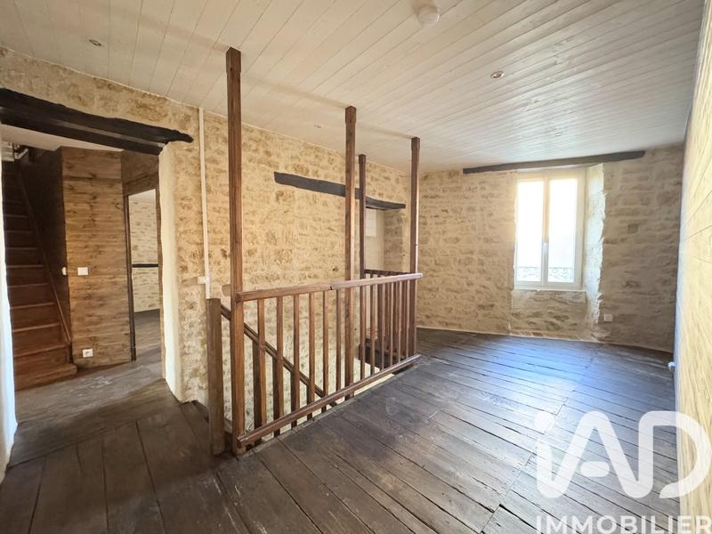 Maison de village - 162 m² - 9 pièces