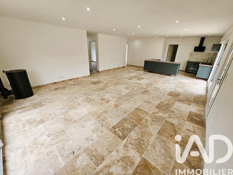 Maison - 137 m² - 5 pièces