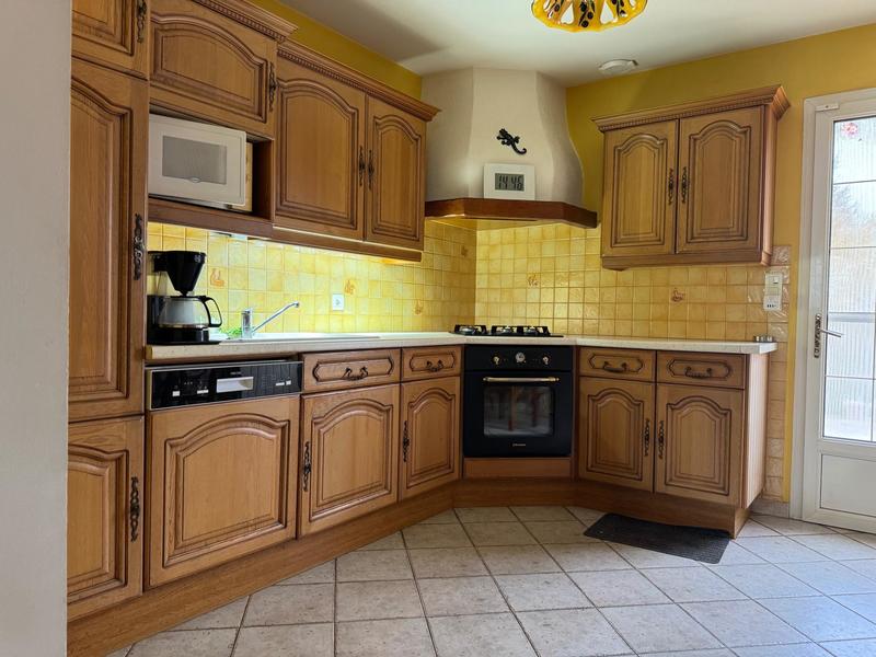 Maison - 141 m² - 6 pièces