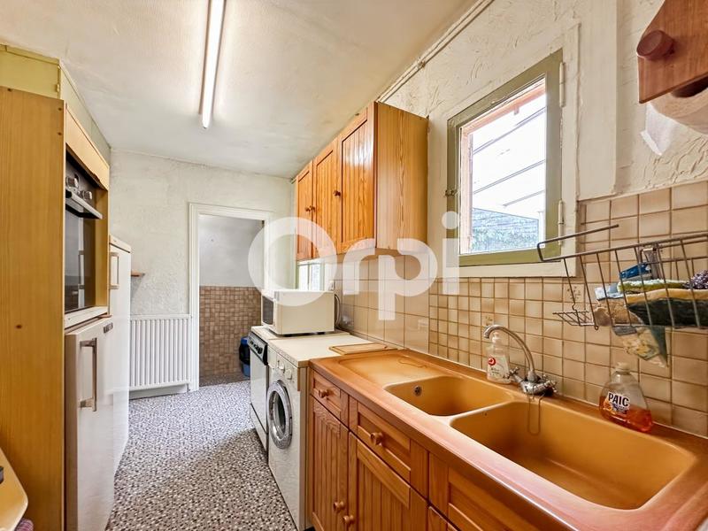 Maison - 314 m² - 10 pièces