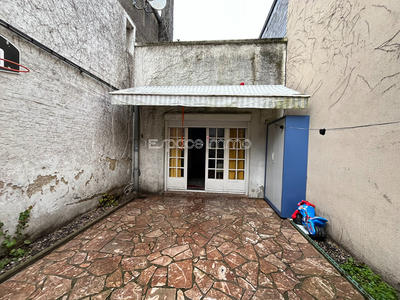 Immeuble - 149 m² - 5 pièces