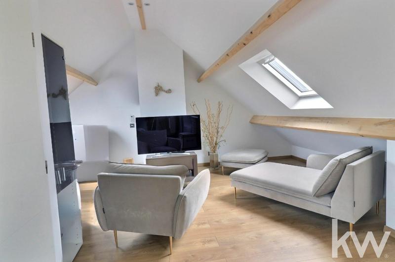 Maison - 180 m² - 7 pièces