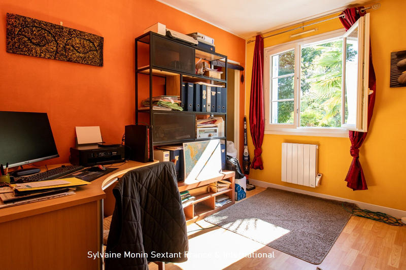 Maison - 171 m² - 6 pièces