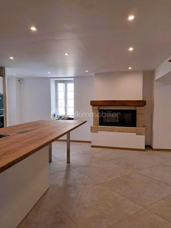 Maison ancienne - 180 m² - 11 pièces