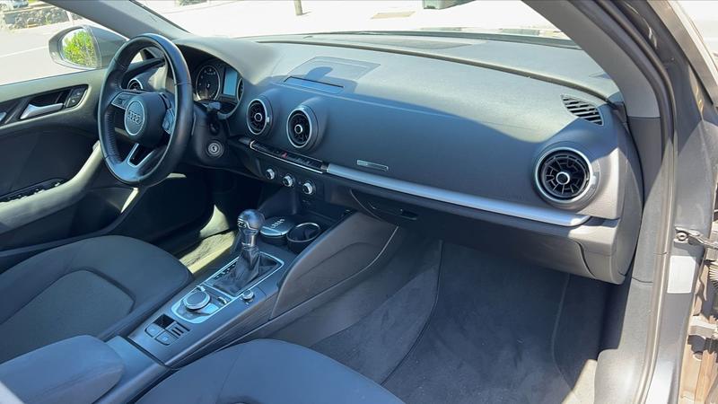 Audi A3 sportback III 1.0 Tfsi 115 s-Tronic7 Business Line - Automatique