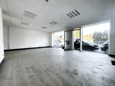 Local commercial - 69 m² - 2 pièces