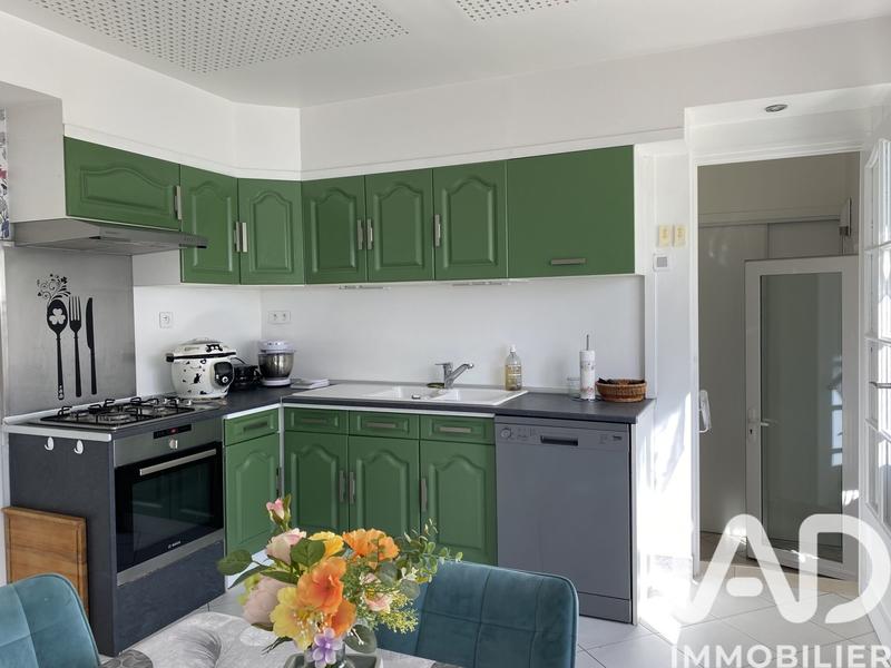 Maison - 90 m² - 4 pièces