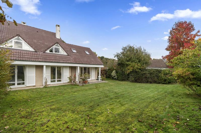 Maison - 160 m² - 8 pièces