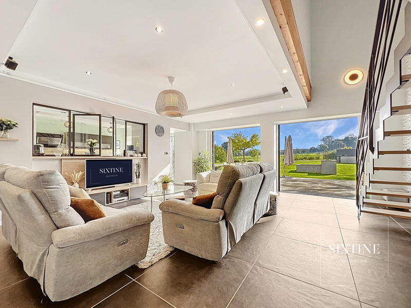 Ferme - 302 m² - 8 pièces