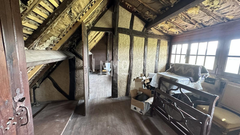 Maison ancienne - 157 m² - 13 pièces