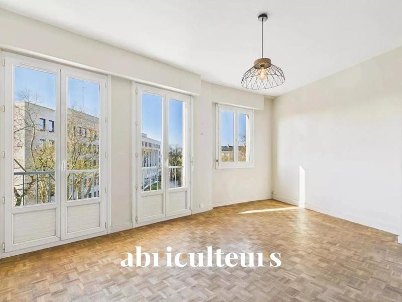 Appartement - 70 m² - 4 pièces