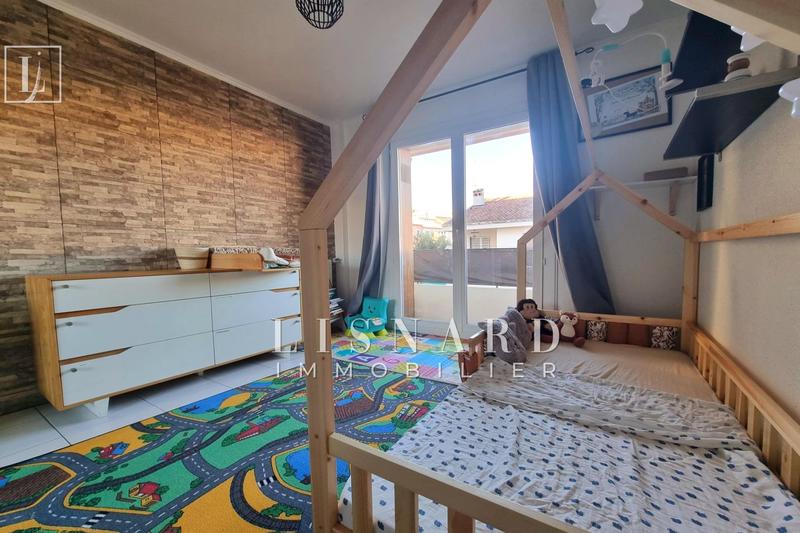 Appartement - 72 m² - 4 pièces