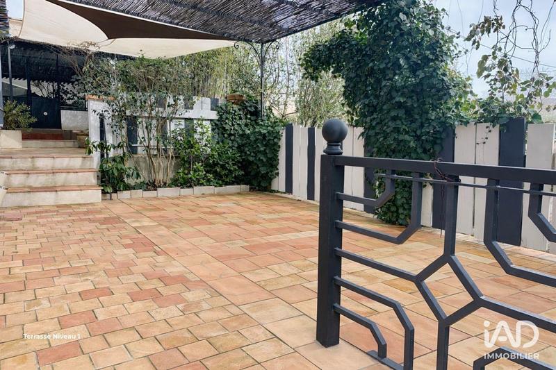 Local commercial - 223 m²