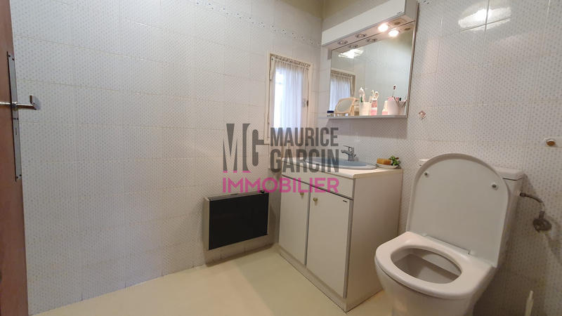 Maison traditionnelle - 132 m² - 6 pièces