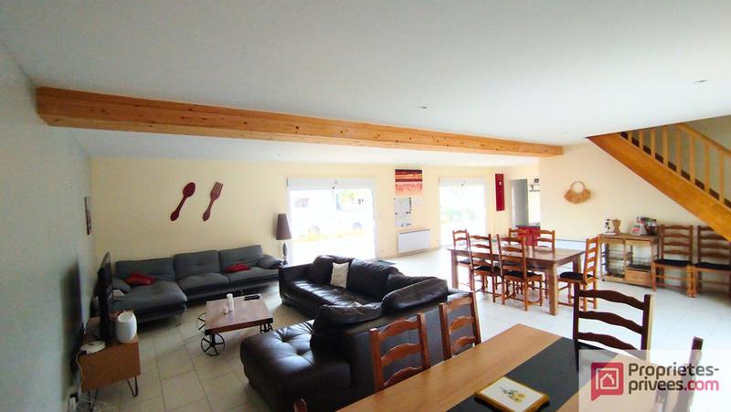 Maison - 272 m² - 12 pièces