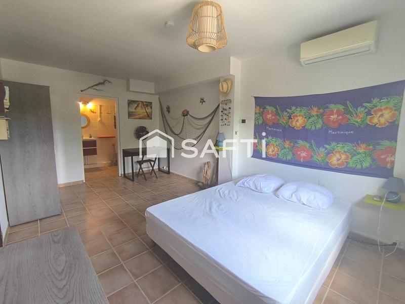 Villa - 180 m² - 5 pièces