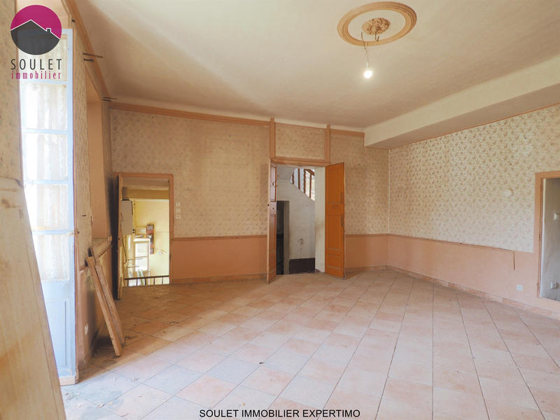 Maison - 300 m² - 10 pièces