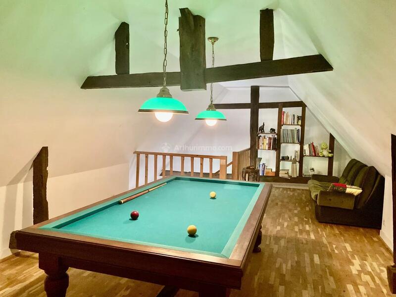 Maison - 199 m² - 7 pièces