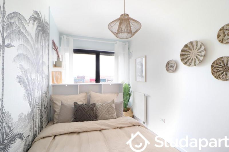 Chambre - 10 m² - 1 pièce