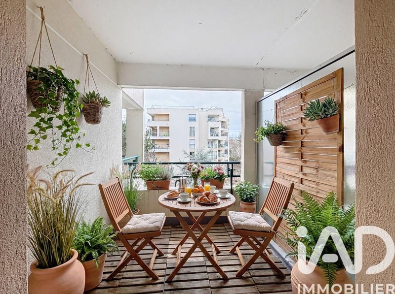 Appartement - 98 m² - 4 pièces