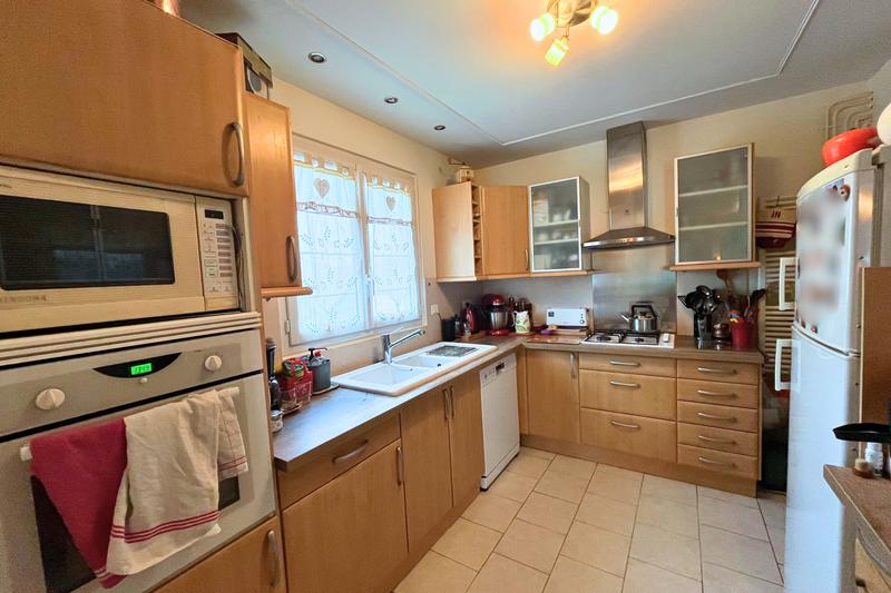 Maison - 127 m² - 6 pièces