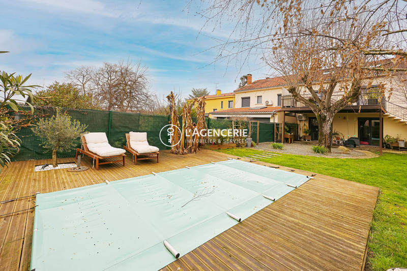 Maison - 190 m² - 6 pièces