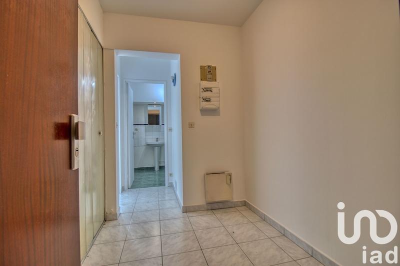 Studio - 30 m² - 1 pièce