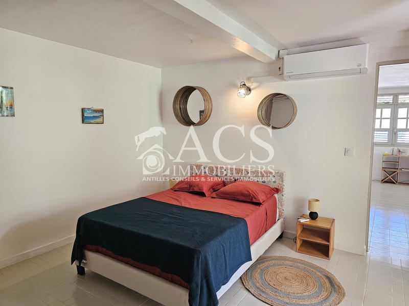 Maison - 204 m² - 7 pièces