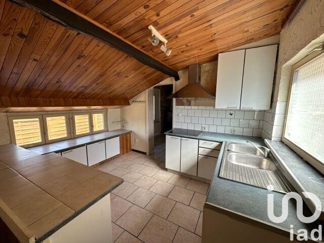 Maison - 230 m² - 11 pièces