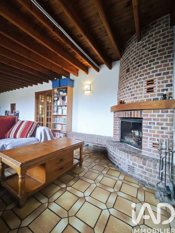 Maison - 217 m² - 8 pièces