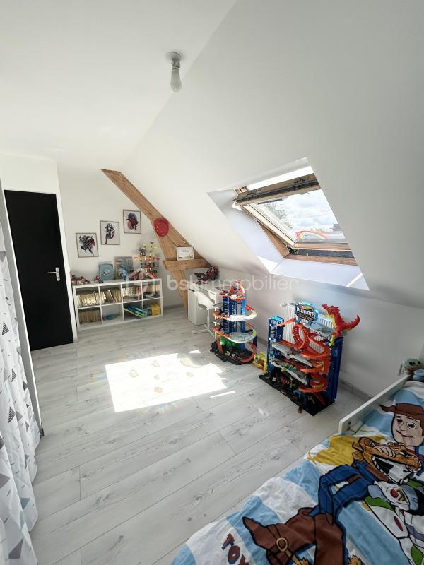 Maison - 105 m² - 5 pièces