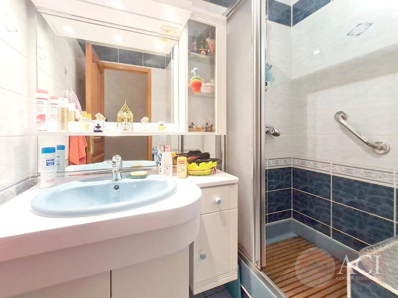 Maison - 133 m² - 7 pièces