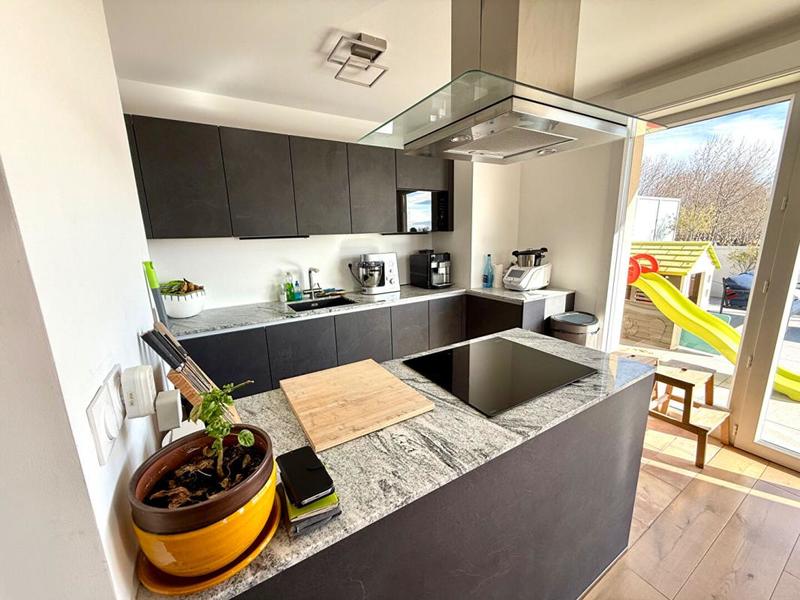 Appartement - 91 m² - 4 pièces