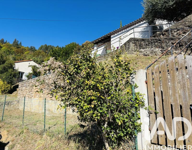 Maison - 94 m² - 4 pièces