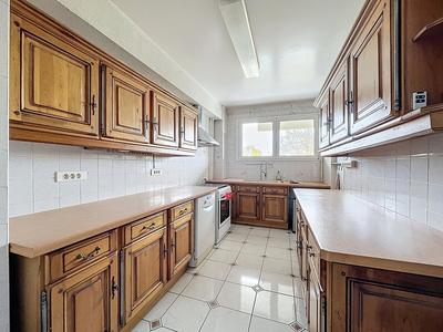 Appartement - 77 m² - 4 pièces