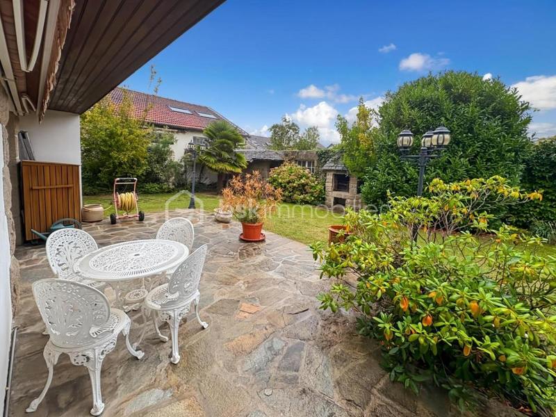 Maison en pierre - 180 m² - 7 pièces