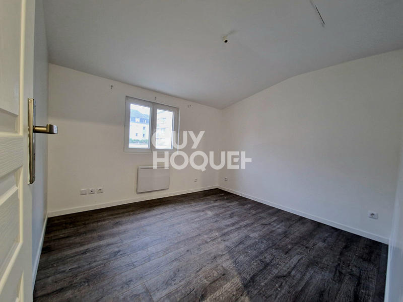 Maison - 80 m² - 5 pièces