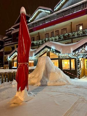 Fonds de commerce - 1 492 m²